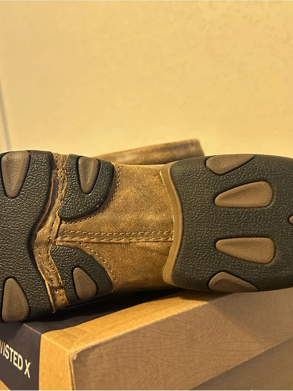 Twisted X Men’s Brown Casual Driving Moc Shoes